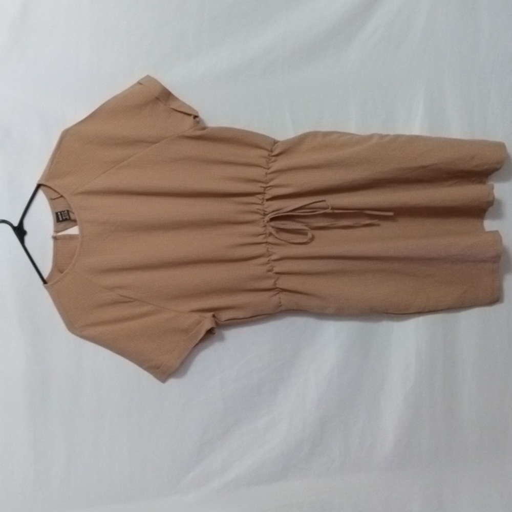 SHEIN Tan Short Sleeve Dress